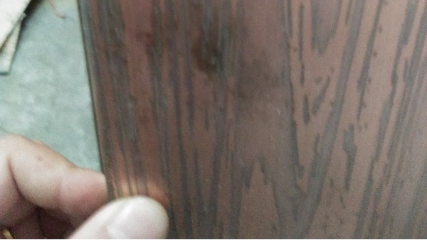 為什么剛安裝不久的彩色不銹鋼門會褪色？這就是原因！